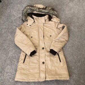 Bernardo Fashions Extra Warmth Winter Coat, Size M